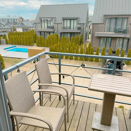 Al Mare Kunigiskiai - With Pool