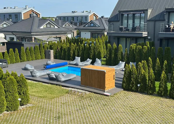 Al Mare Kunigiskiai - With Pool